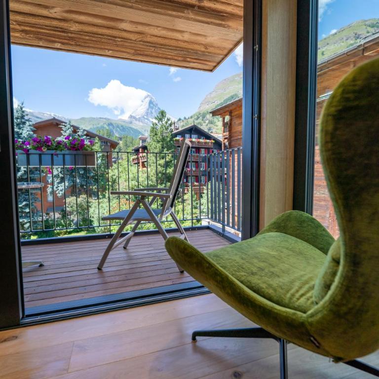 Hotel Eden Wellness - Boutique Doppelzimmer mit Matterhornblick - 1