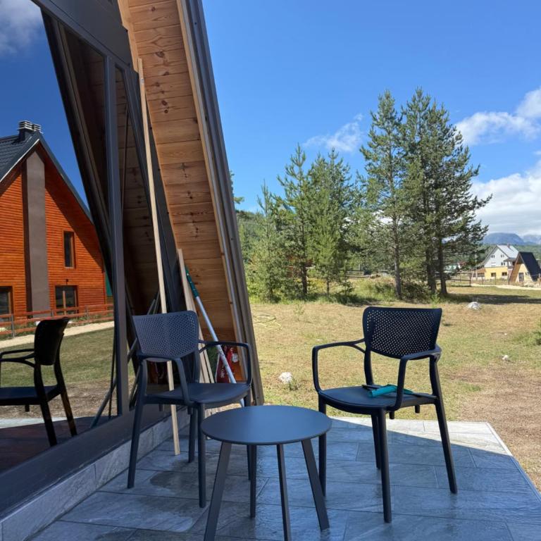 TriView - One-Bedroom House - 10