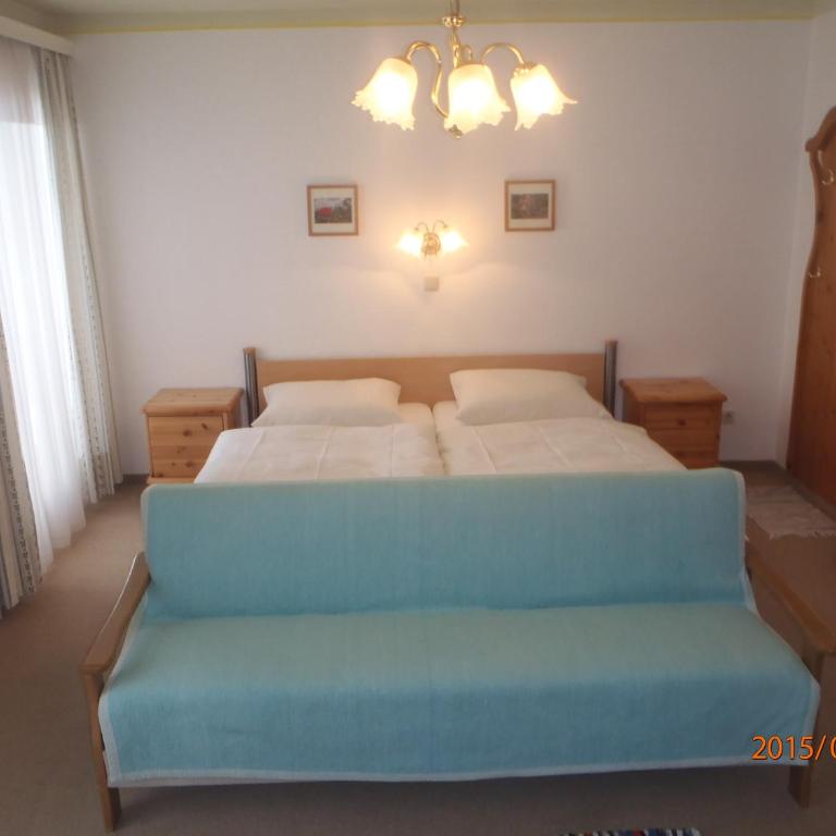 Gästehaus Rosa Leitgeb - Kleines Doppelzimmer mit Balkon - 2