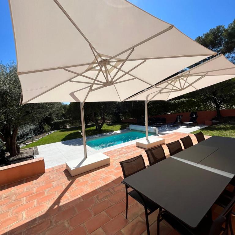Superbe maison avec piscine - Villa with Private Pool - 8