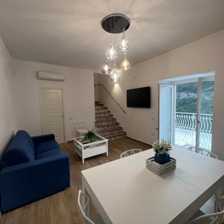 Domus21 - Appartamento con 2 Camere da Letto - 1