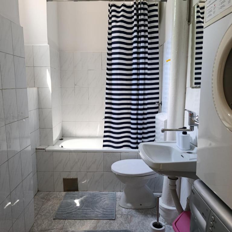 MD Home - One-Bedroom Apartment - 10