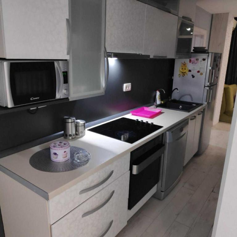 Apart102 - Two-Bedroom Apartment - 2