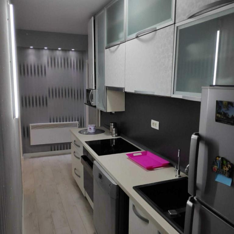 Apart102 - Two-Bedroom Apartment - 4