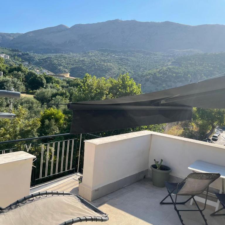 Panoramica Via Villa - Studio mit Terrasse - 2
