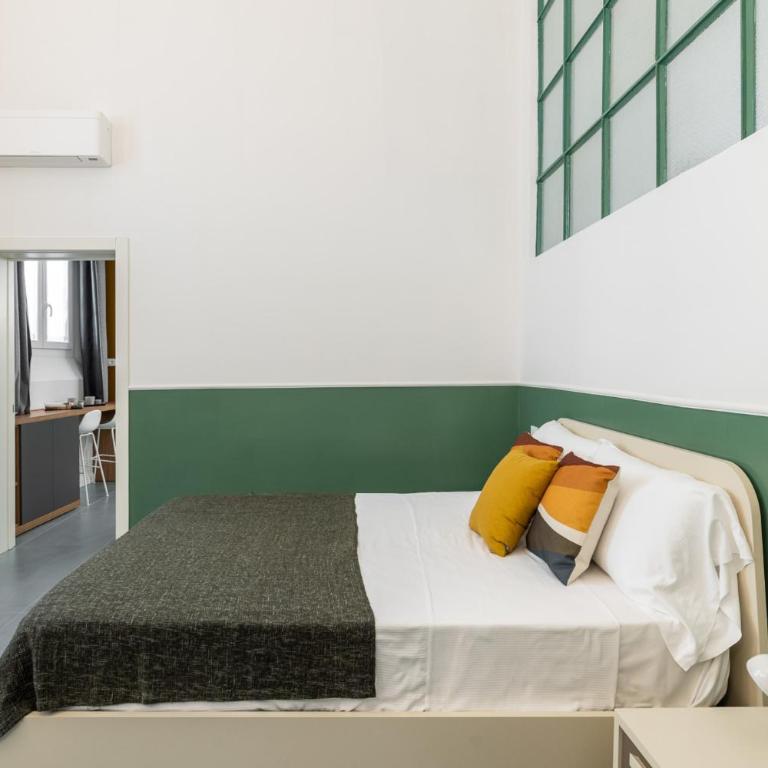 Piazzetta Apartment - One-Bedroom Apartment - 16