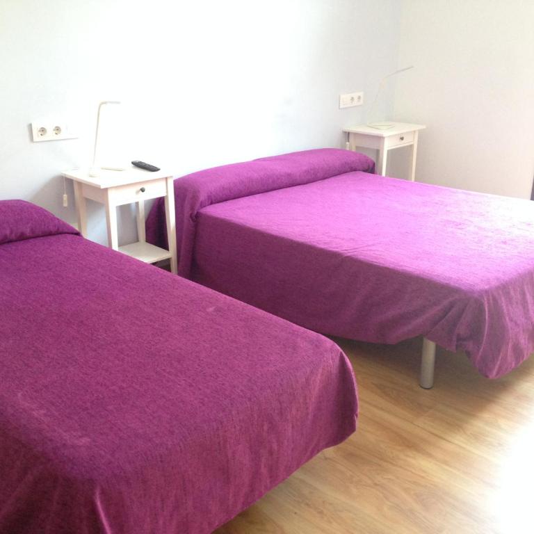 Hostal Delfos - Triple Room - 2