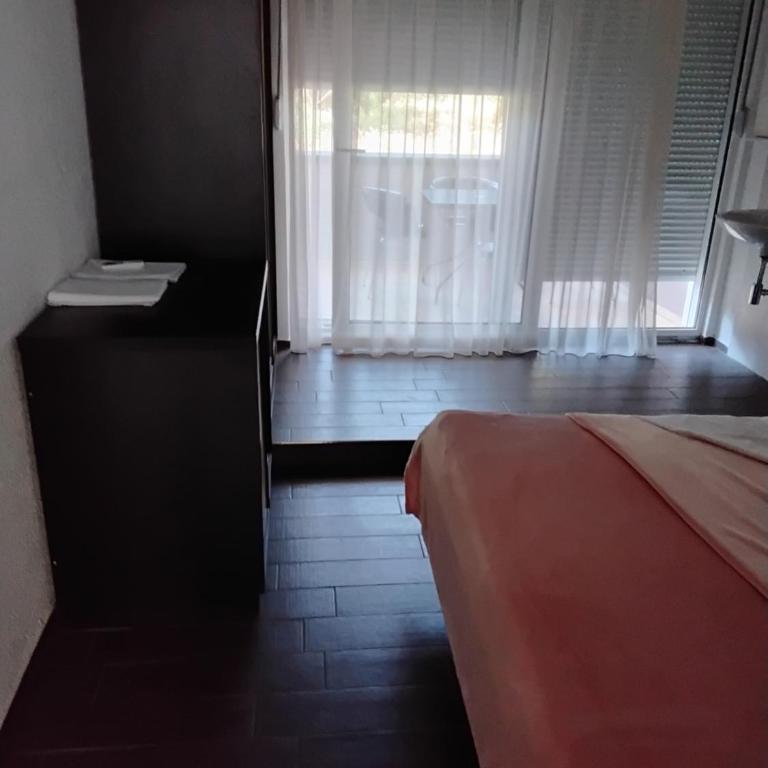 Apartmani Sutomore Tri Palme - Apartman sa 1 Spavaćom Sobom - 10