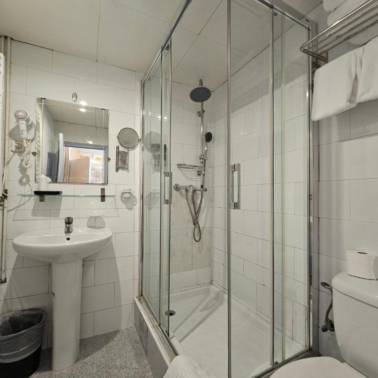 Hotel Palermo - Habitación Triple - 6