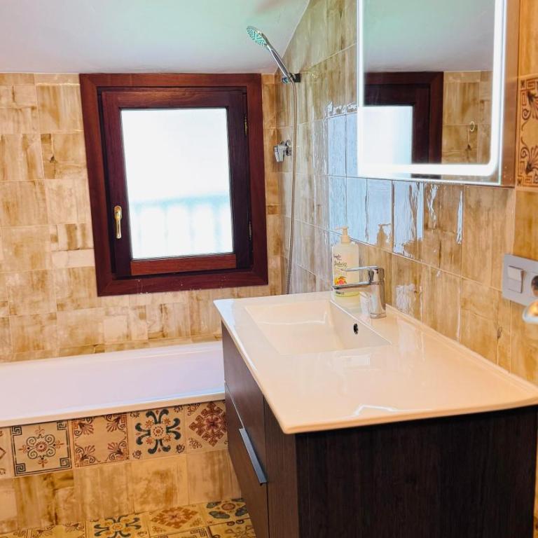 TaDawn Literary - Suite - 6