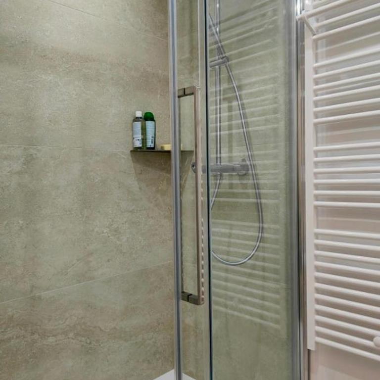 Spacious T3 with balcony - beautiful sea view - Apartment - 16
