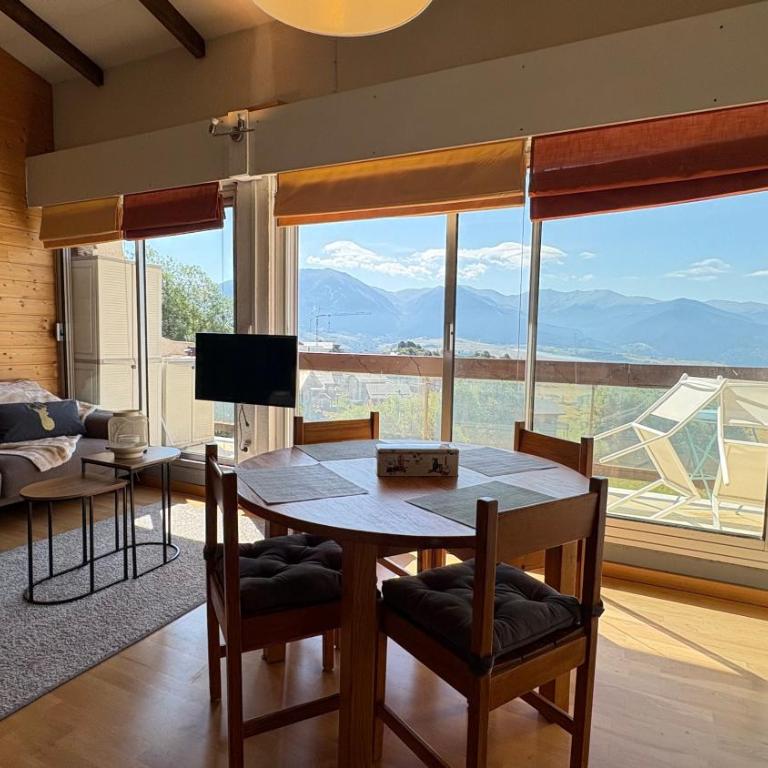Duplex vue panoramique, balcon, baignoire, parking - Appartement 2 Chambres avec Vue sur la Montagne - 9