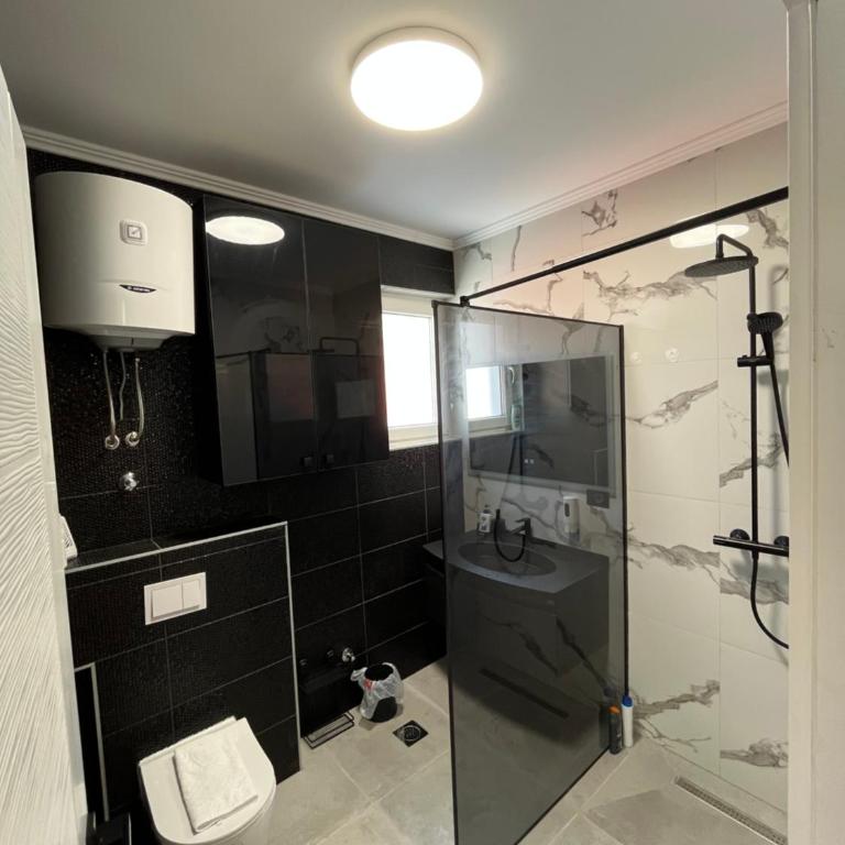 Villa Sunset Mostar - Suite with Terrace - 14