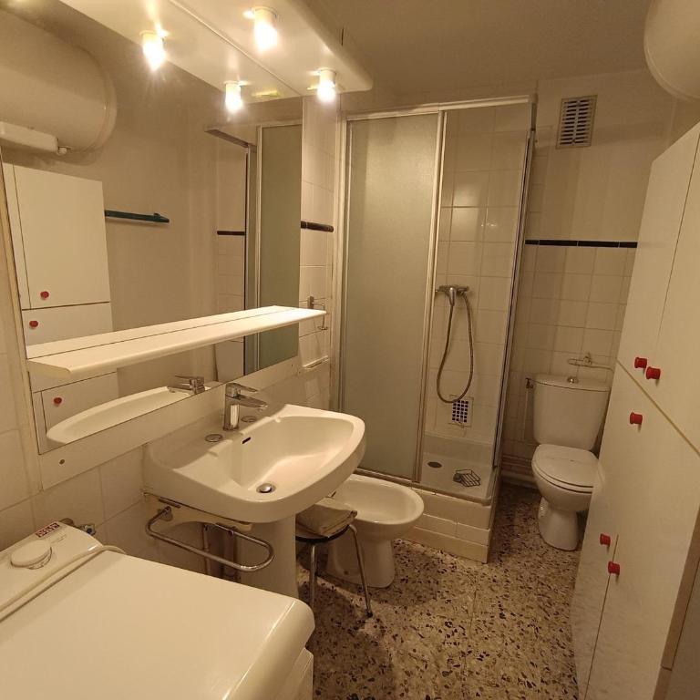Studio abordable proche pistes, balcon sud, animaux admis - FR-1-445-90 - Estudio - 7