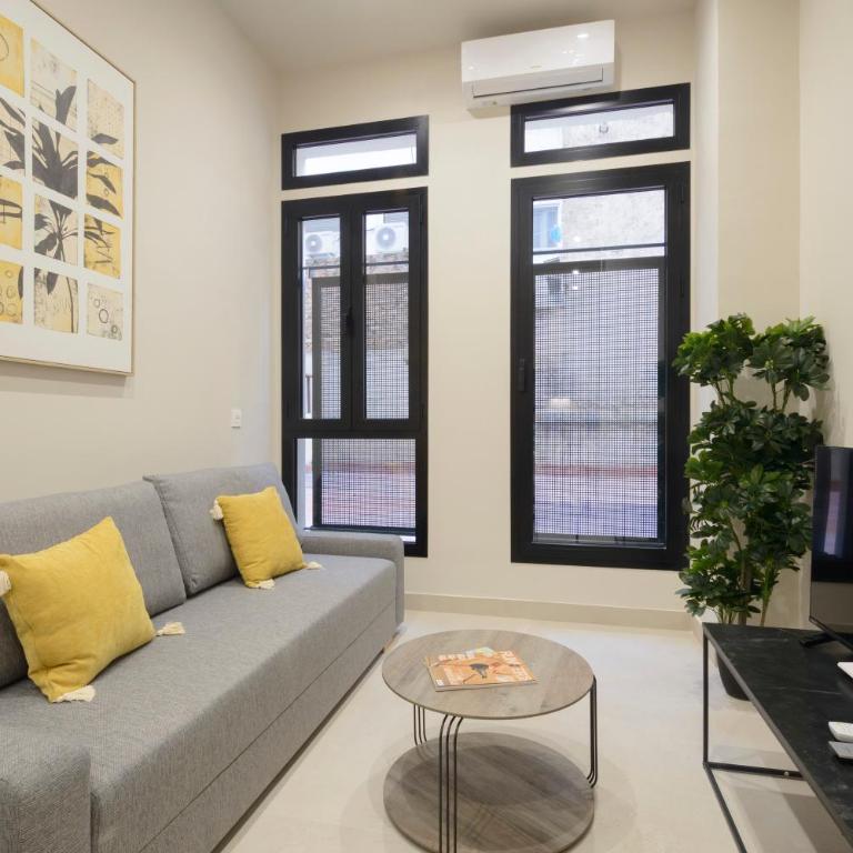 Apartamentos Constitución - Two-Bedroom Apartment - 14