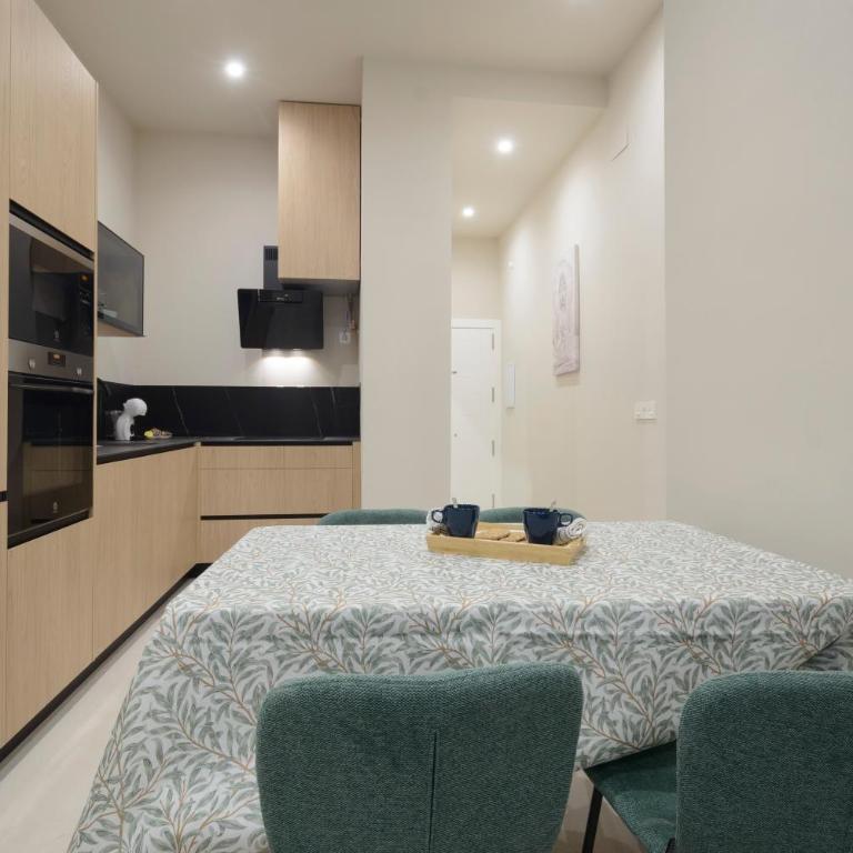 Apartamentos Constitución - Two-Bedroom Apartment - 1