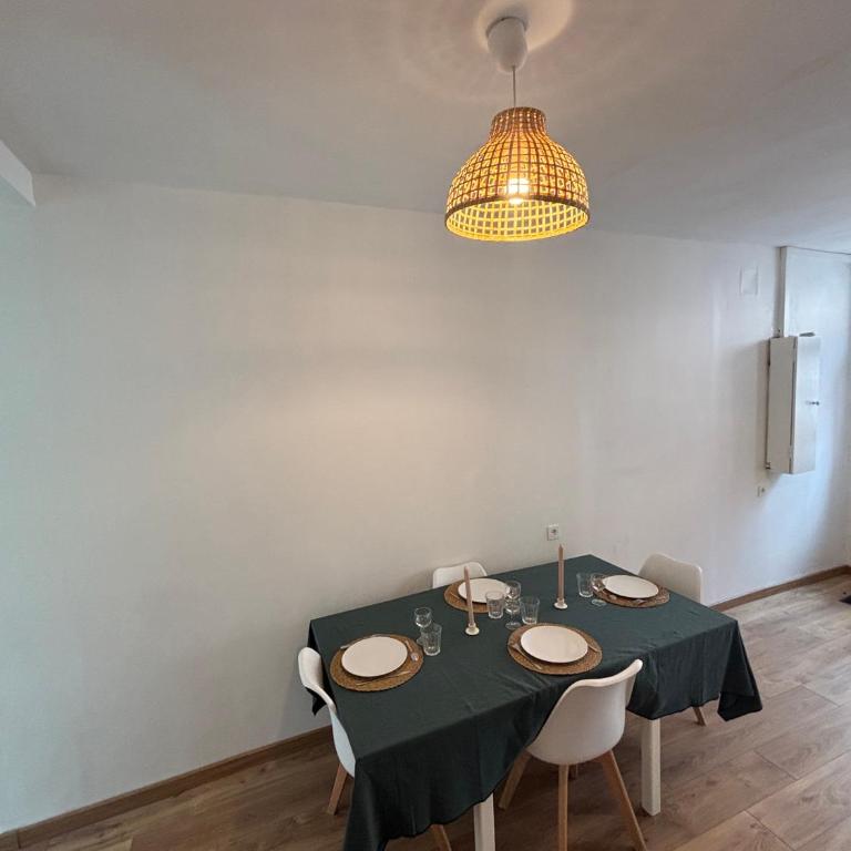 Maison Delavigne - Three-Bedroom Townhouse - 3