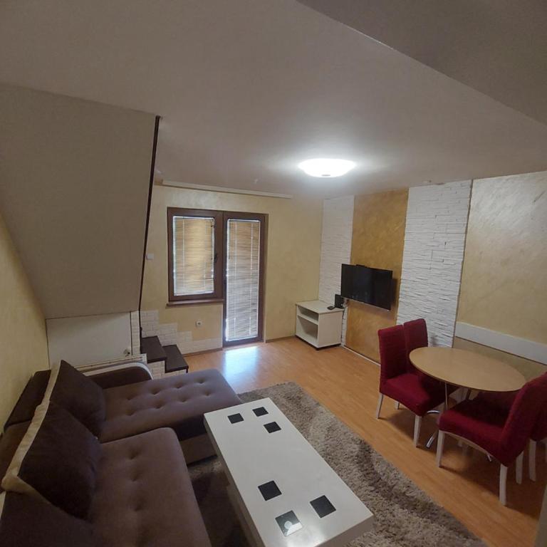 Dupleks centar Zlatibora - Two-Bedroom Apartment - 2