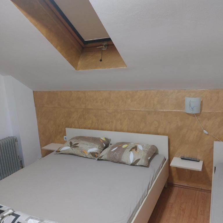 Dupleks centar Zlatibora - Two-Bedroom Apartment - 17
