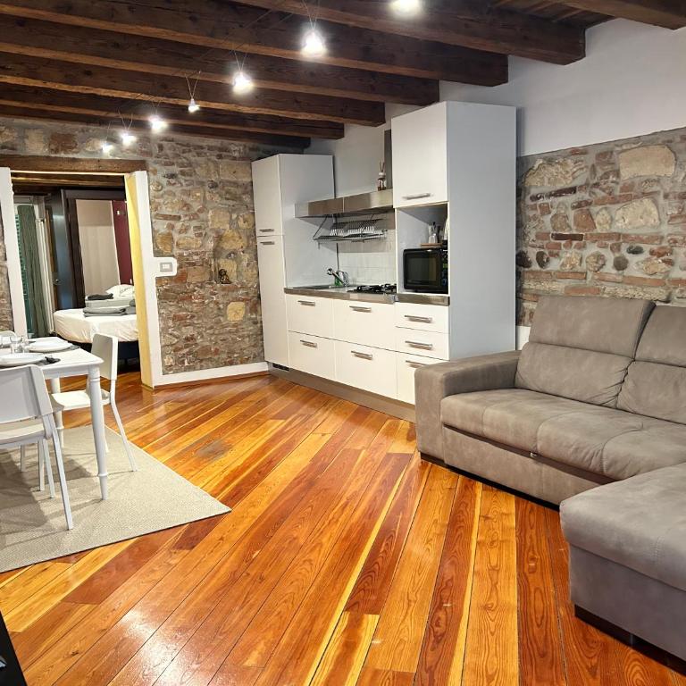 Boutique Hotel Touring - Appartamento con 1 Camera da Letto - Dependance - 5