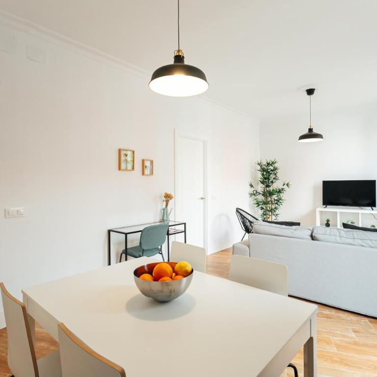 Peral Suite Sevilla - Apartamento de 2 dormitorios - 3