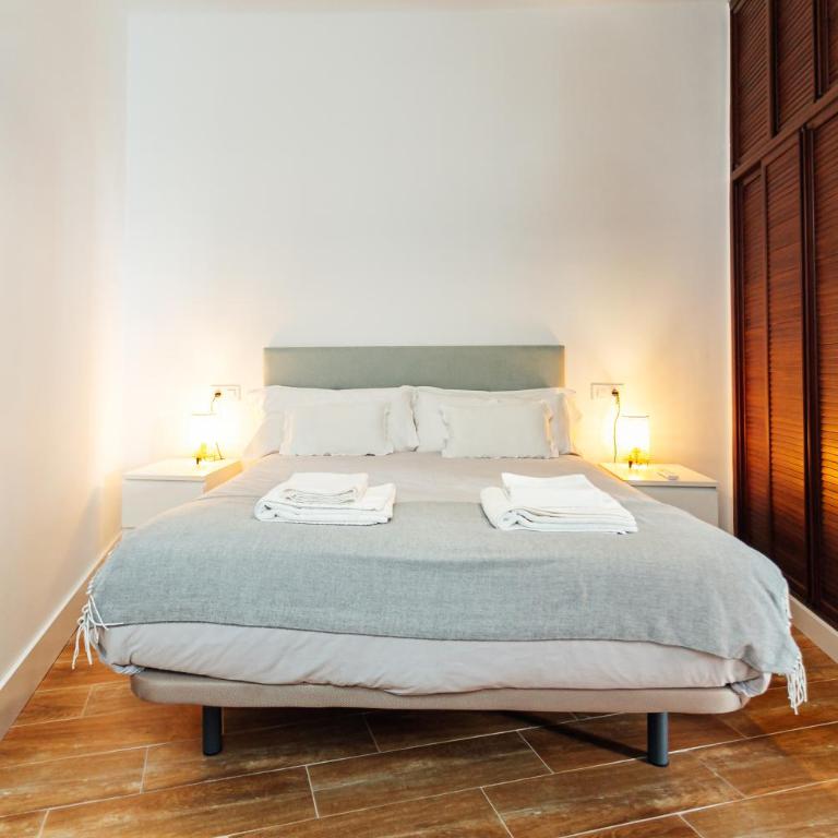 Peral Suite Sevilla - Apartamento de 2 dormitorios - 11
