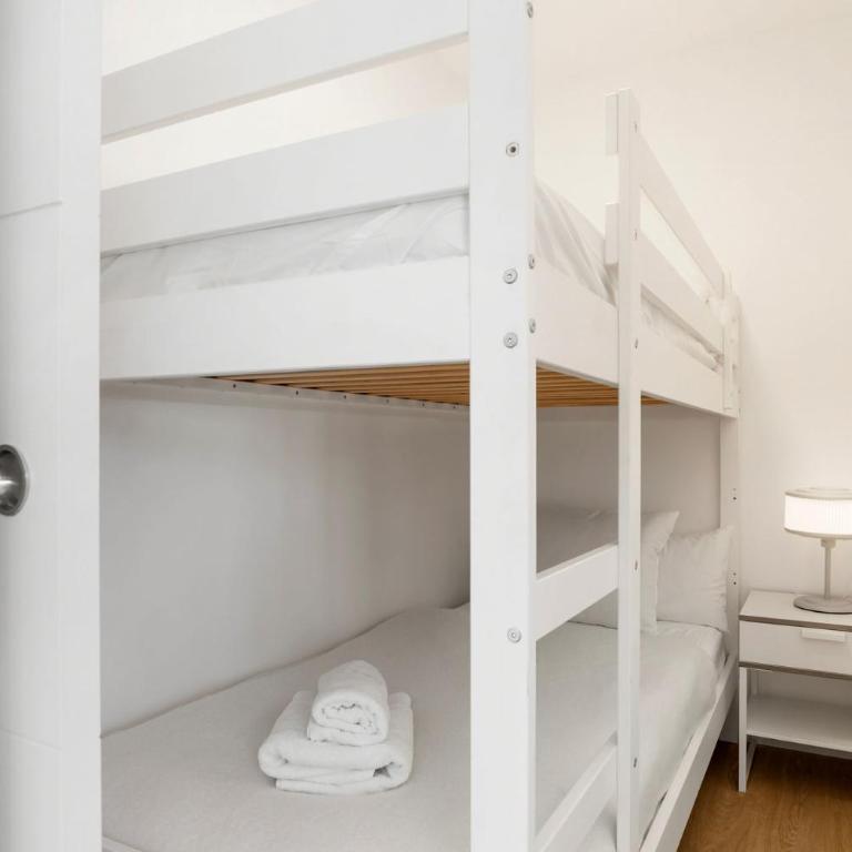 Moderno y acogedor cerca de la playa y el puerto - Apartamento de 2 dormitorios - 23