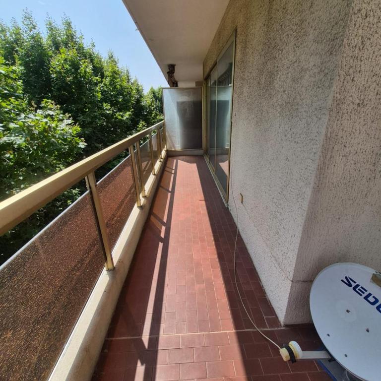 Charming corner 2 rooms of 51 m2 in Antibes - Appartement - 17