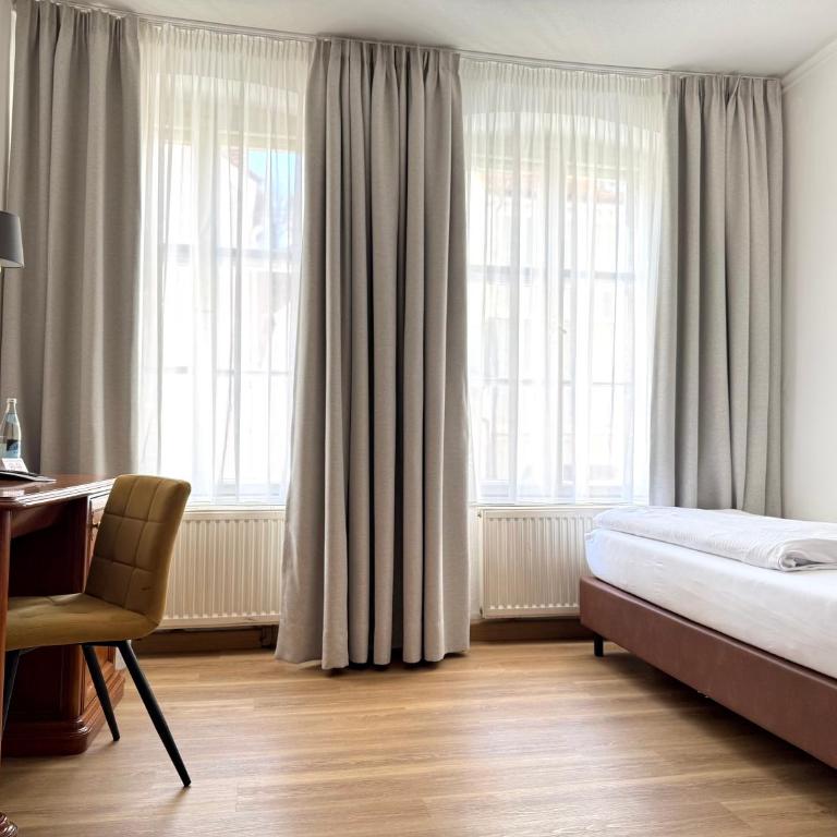 Hotel Goldener Hirsch - Einzelzimmer - 1