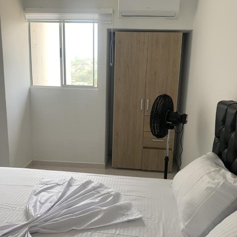 apto urbis 48 cartagena - Two-Bedroom Apartment - 4