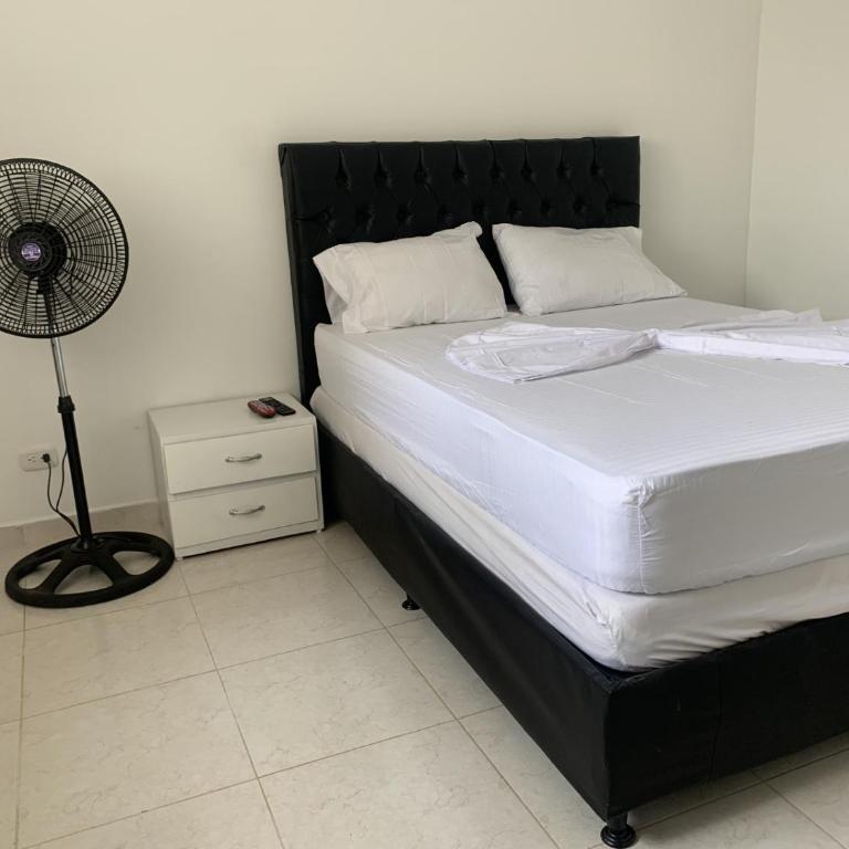 apto urbis 48 cartagena - Two-Bedroom Apartment - 10