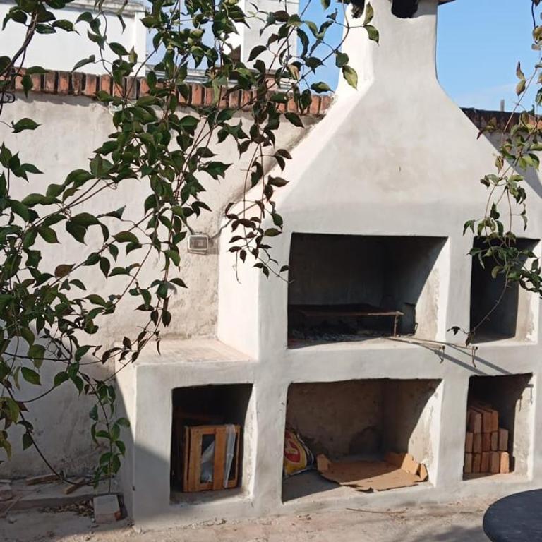 Casa con asador y Garaje a 5 minutos del estadio La Banda Santiago del Estero - Casa de 3 dormitorios - 15