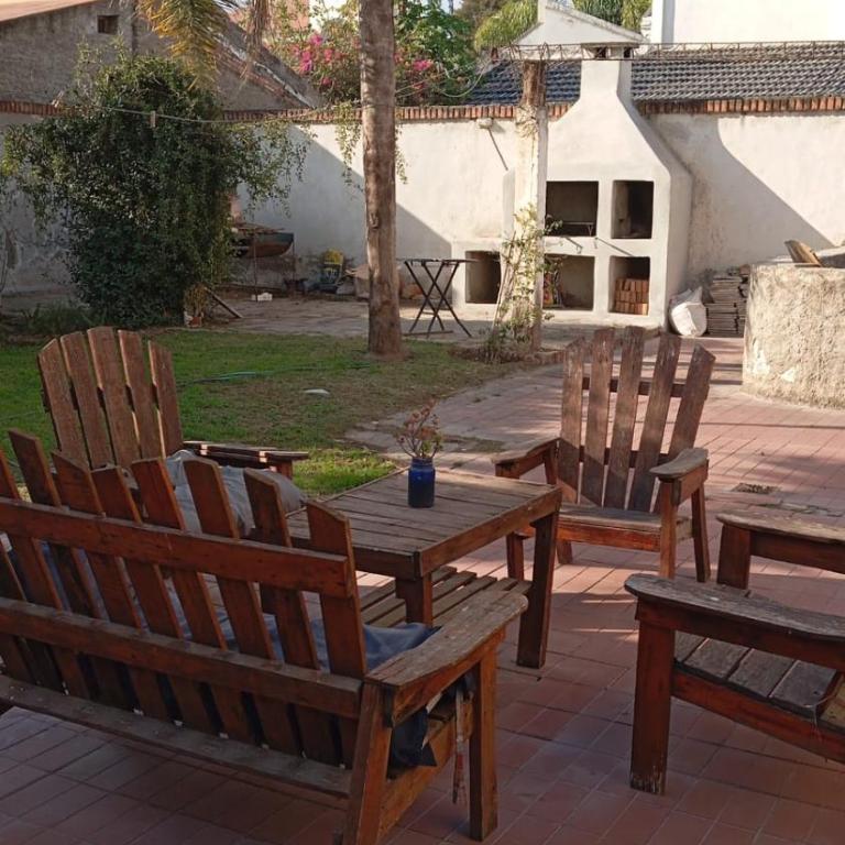 Casa con asador y Garaje a 5 minutos del estadio La Banda Santiago del Estero - Casa de 3 dormitorios - 17