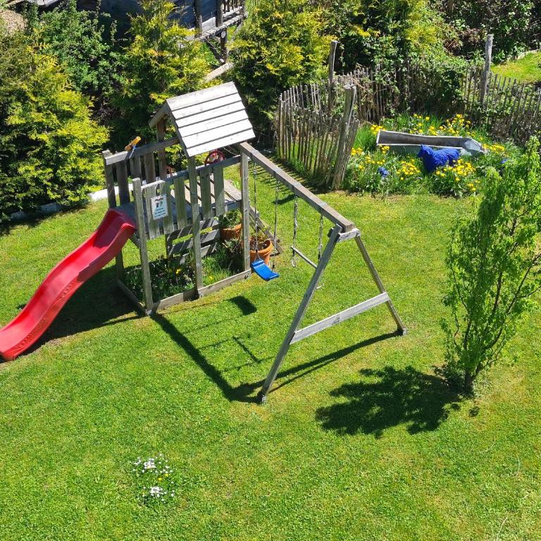 Villa Herzland Allgäu mit großem Garten und gemütlichem Kaminfeuer inklusive KÖNIGSCARD, Skipass, Bergbahn, Therme inkl - Villa mit 3 Schlafzimmern - 15