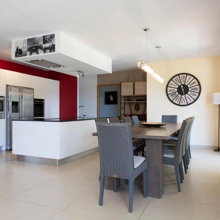 Luxueuse Villa vue mer avec piscine Golfe de St Tropez 14 personnes - Villa - 49