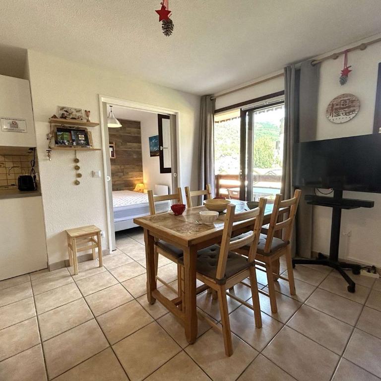 Appartement cosy 2 pièces, 6 couchages, proche pistes et commerces, La Salle-les-Alpes - Appartement 1 Chambre - 1