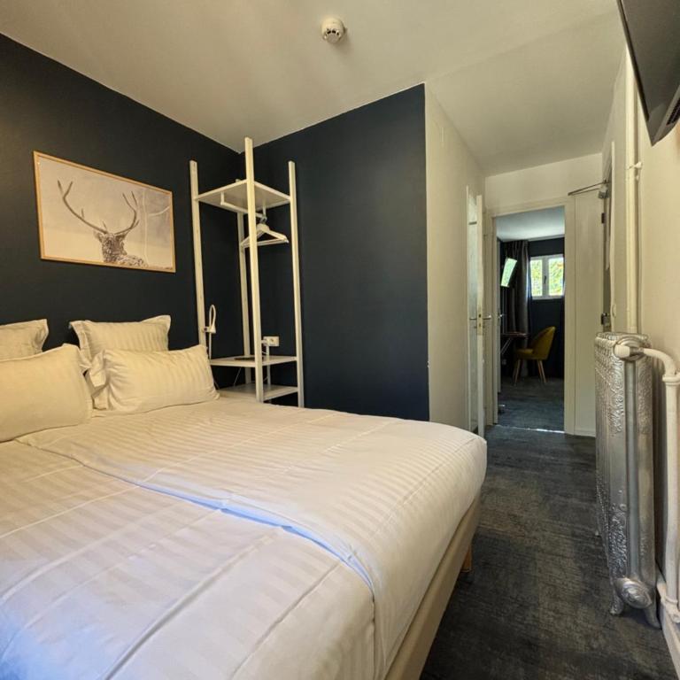 Hôtel Génépi - Chambre Familiale - 8