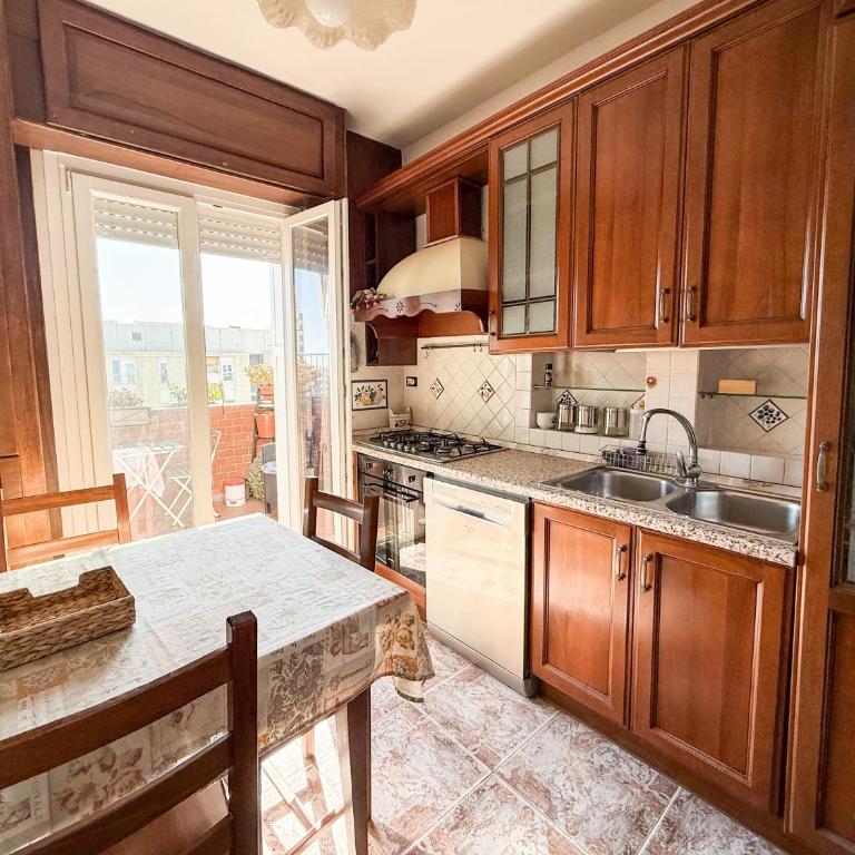 Domus Laurentia - Appartamento con 3 Camere da Letto - 4