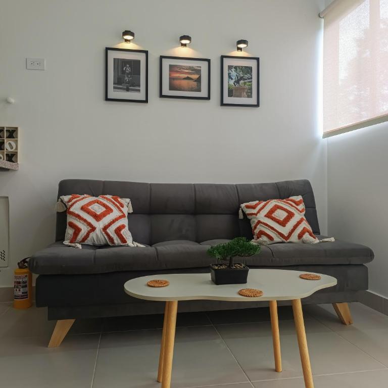 Casa de la Sierra - One-Bedroom Apartment - 10