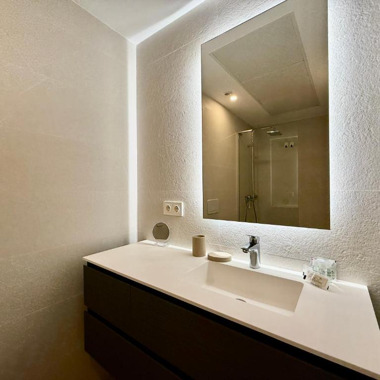 Alcazaba Lagoon Natural Swimming Pool GYM & Bbq - EaW Homes - Apartamento de 2 dormitorios - 20