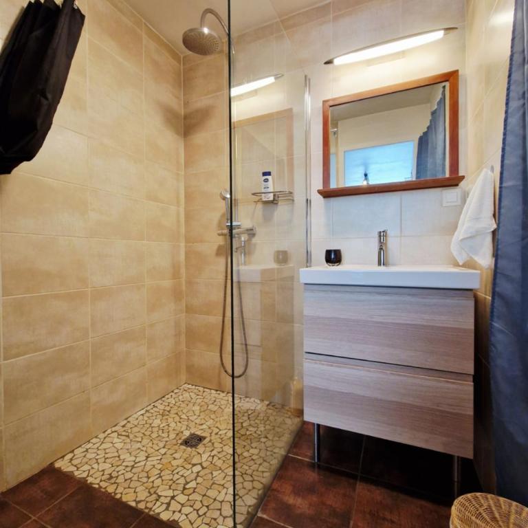 Grand duplex 5 pers au cœur de Lyon Opéra & métro - Appartamento con 1 Camera da Letto - 14