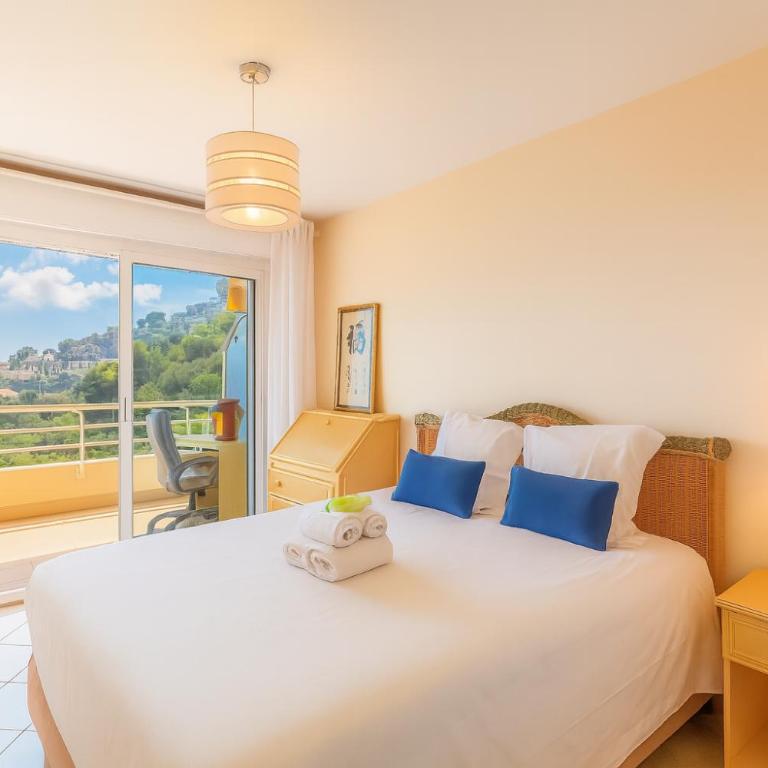 High-End Residence with Pool and Panoramic Views - Appartement - 13