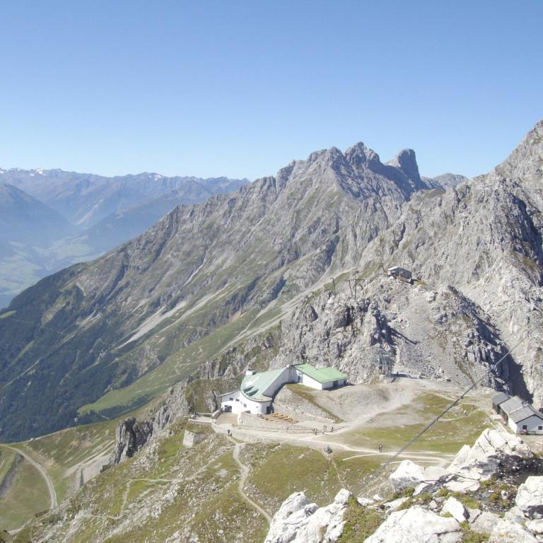 Alexander - Apartment mit Blick auf die Berge - 16