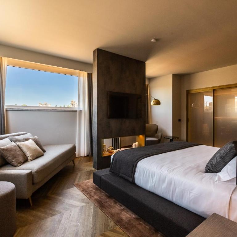 Fontart Tritone - Executive Suite - 2