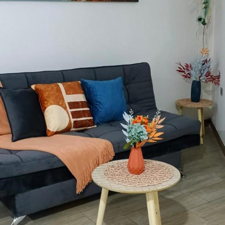 Departamento céntrico y comodo - Two-Bedroom Apartment - 1