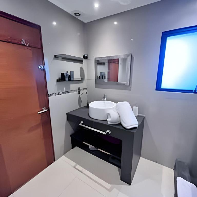 Casa Apolo, cómoda y amplia - Two-Bedroom House - 9
