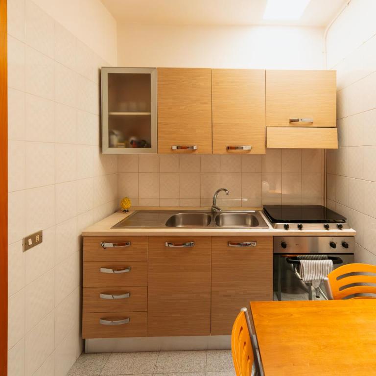 Civico 42 - Appartamento con 2 Camere da Letto - 2