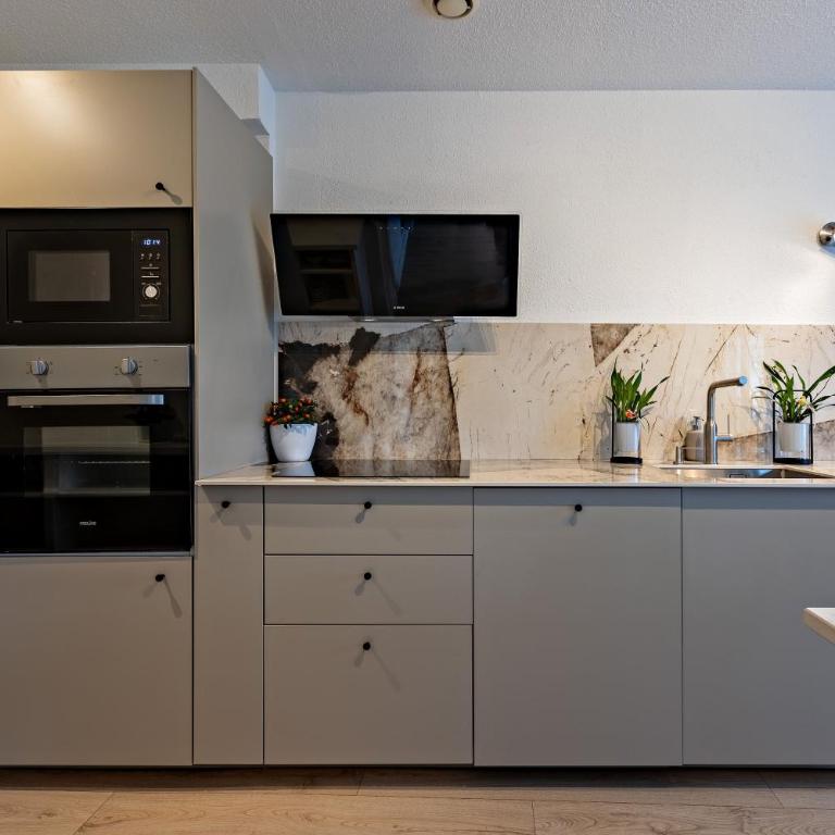 Spacious Renovated Apt in Pezenas Center - Appartement 1 Chambre - 11