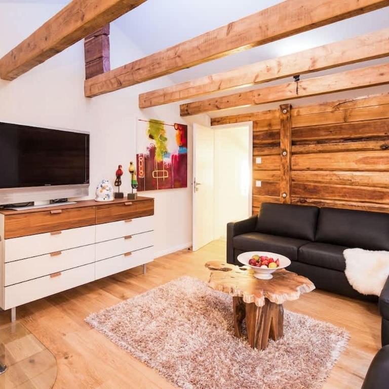 Cliffnest, Chalet, 2 Min from Church, All Yours - Chalet mit 1 Schlafzimmer - 2