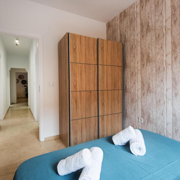 NEW 2nd CORNER City Center Apartment ideal for groups - Apartamento de 3 dormitorios - 24